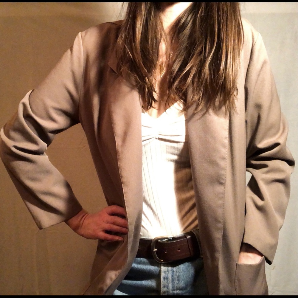 Woman’s Taupe Blazer (Can Be Oversized)